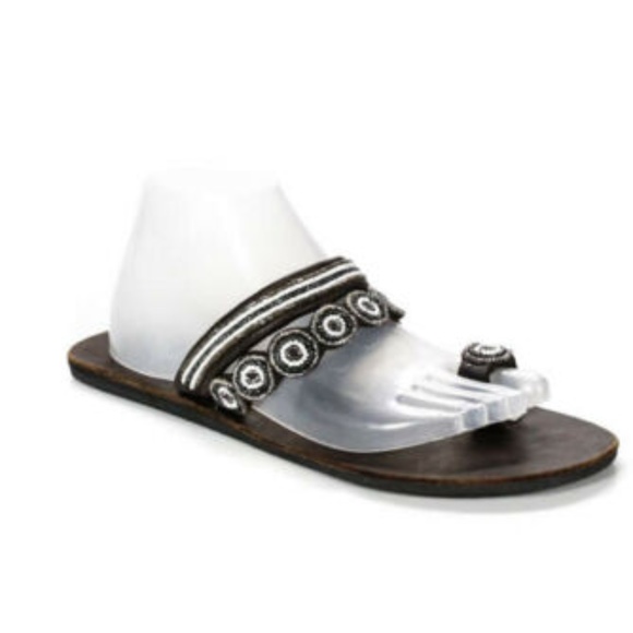 global girls Shoes - GLOBAL GIRLS BROWN LEATHER BEAD TOE STRAP SANDALS
